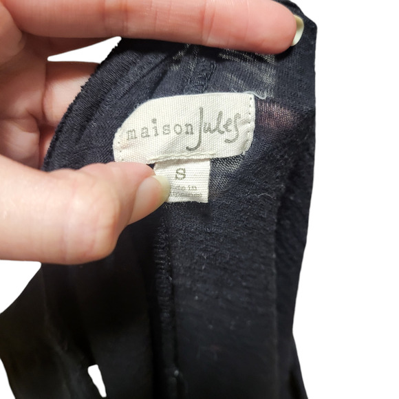 Maison Jules plain black short sleeve tee with small front pocket, size small - Picture 5 of 5